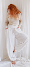 Load image into Gallery viewer, White Balloon Pants
