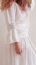 Load image into Gallery viewer, Linen Blouse With Lace Detail
